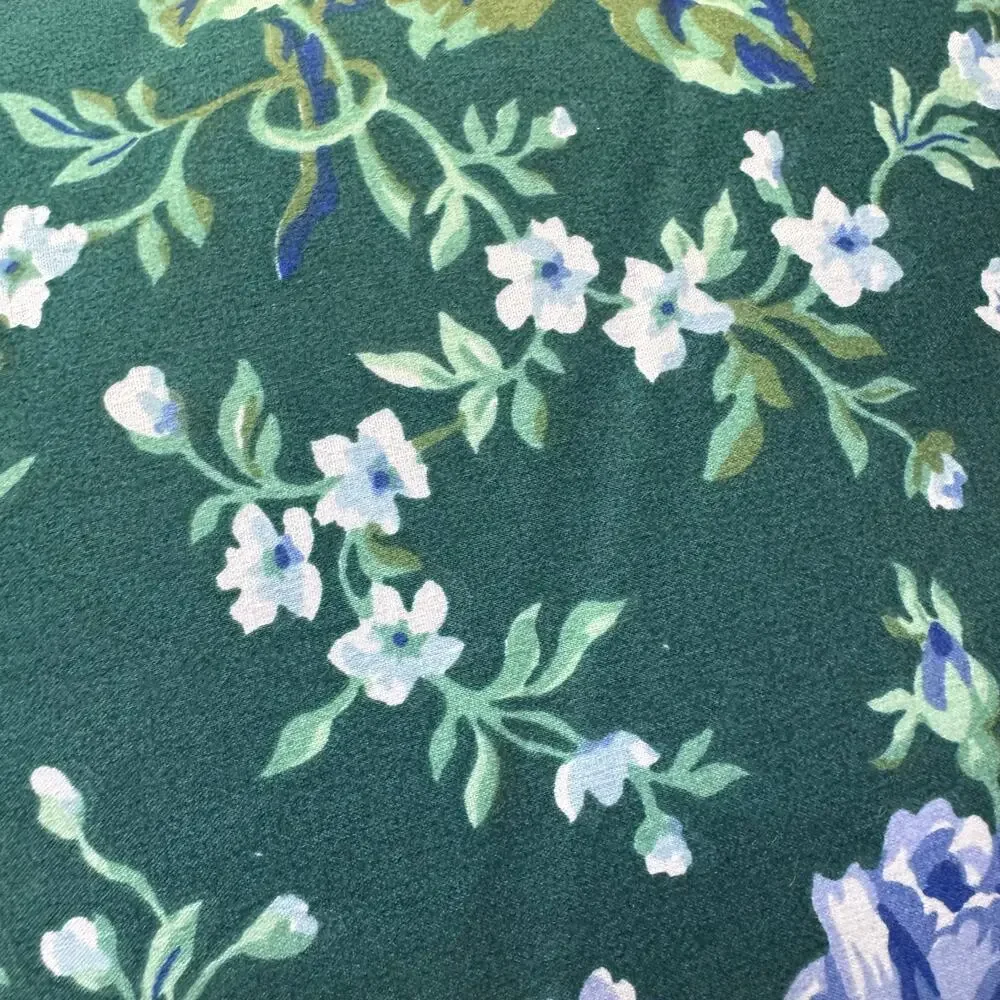 Vintage 90s Cottage Core Green Floral Square Pillow 16